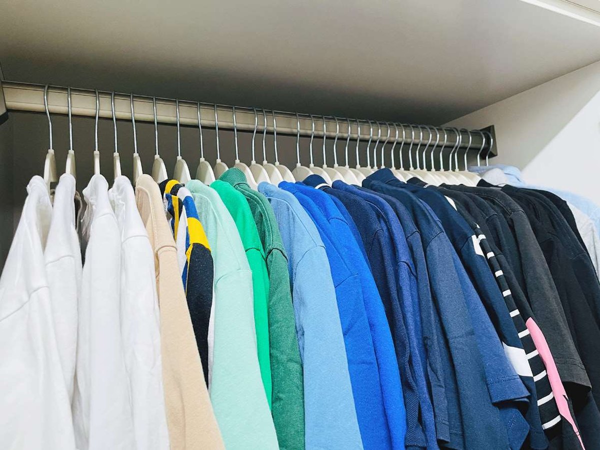 图2-1 服务案例 陈列美观的衣橱
