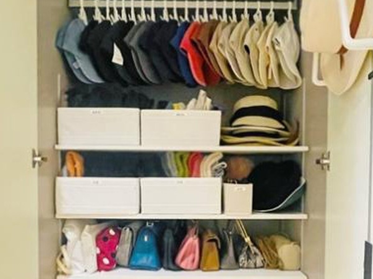 图6-44 服务案例 结构简单的衣柜